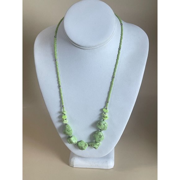 Hand Crafted Artisan Natural Gespeite Stone Nugget Beaded Necklace 22" - Picture 7 of 7